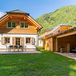 Chalet Petra *