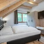 Petra Chalet