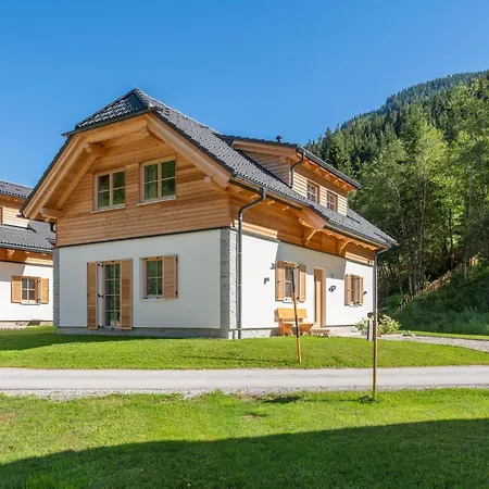 Petra Alpesi faház *